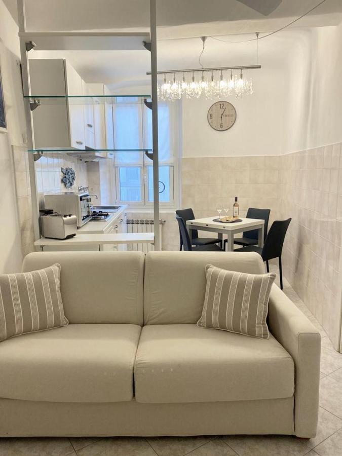 Casa Vacanze Armanda-Suite เลริชี ภายนอก รูปภาพ